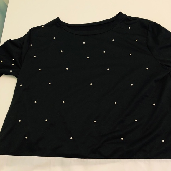 Top - Picture 1 of 1